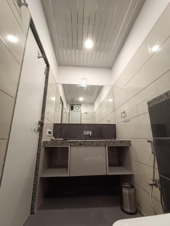 Hotel Shri Anand Dham, Nathdwara - 125 Meters Away From The Temple Exterior foto