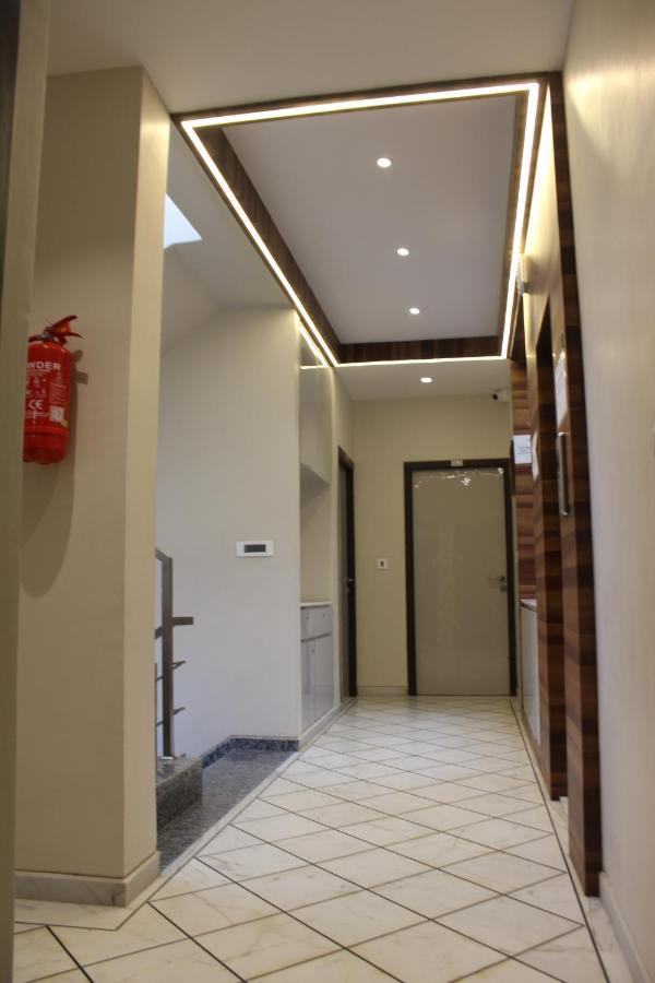 Hotel Shri Anand Dham, Nathdwara - 125 Meters Away From The Temple Exterior foto