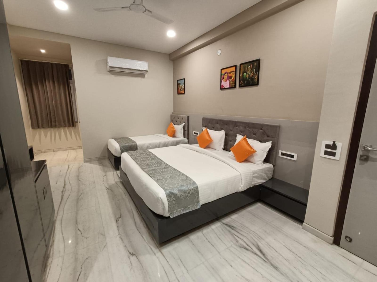 Hotel Shri Anand Dham, Nathdwara - 125 Meters Away From The Temple Zimmer foto